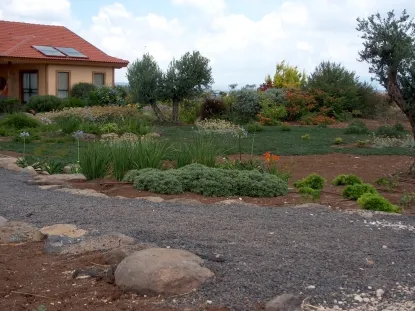 גינות לגלריה 15